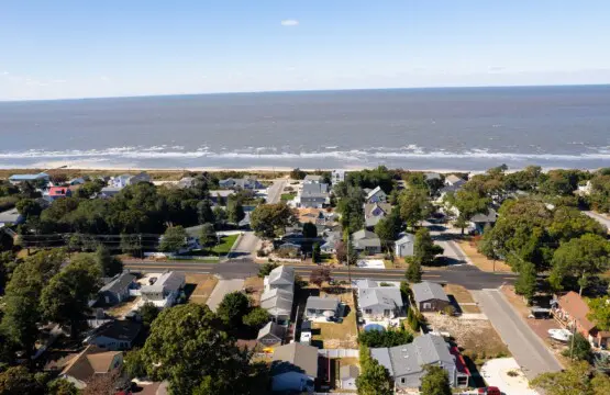 14354286f01c4e3a876e3427bdb7a4ab LargeOriginal