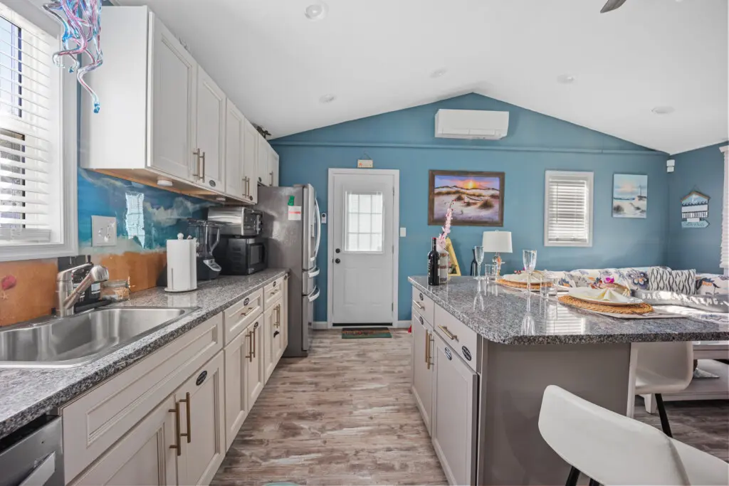 3804 Bay Dr Social Media Size2