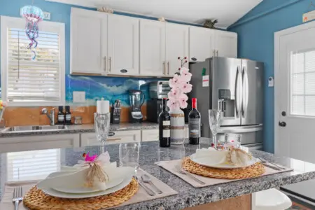 3804 Bay Dr Social Media Size24