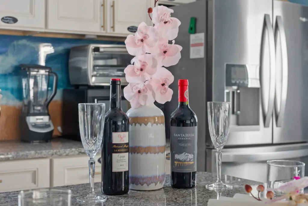 3804 Bay Dr Social Media Size25