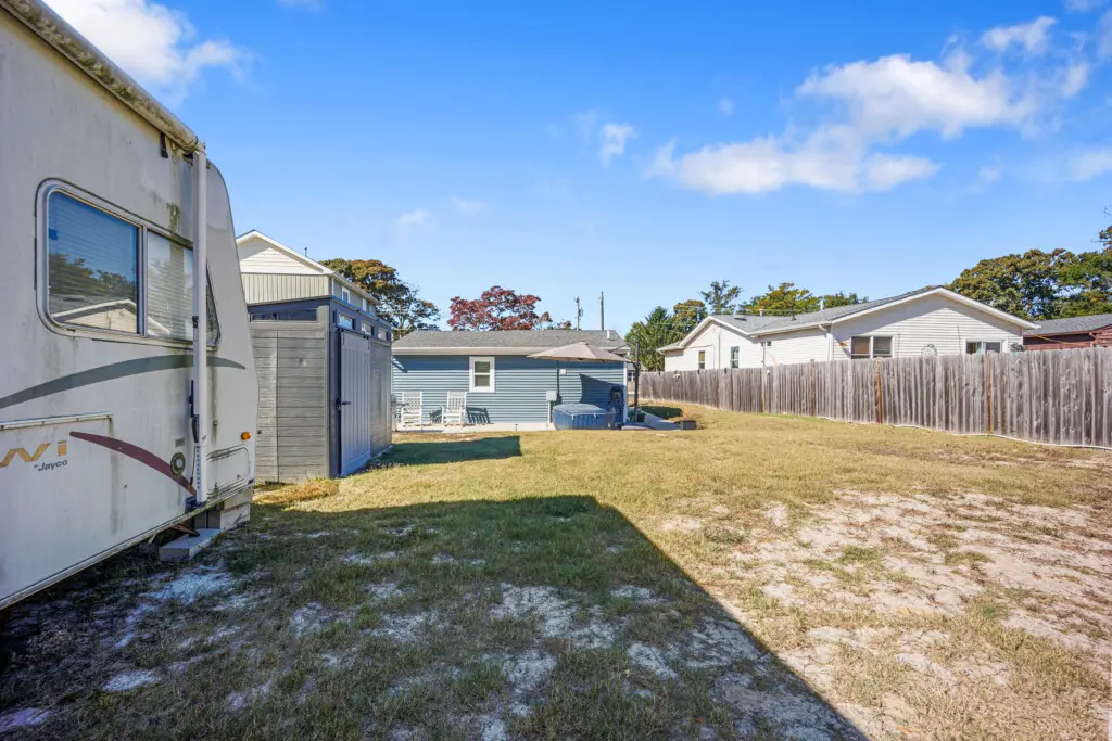 3804 Bay Dr Social Media Size44 (1)