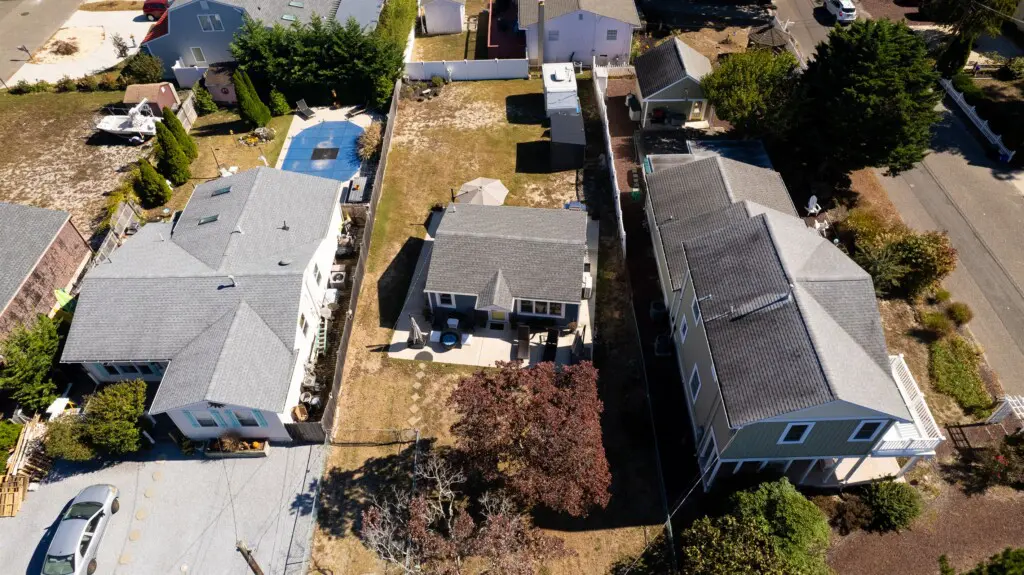 3fb8753180604d288aaf6518654516af LargeOriginal